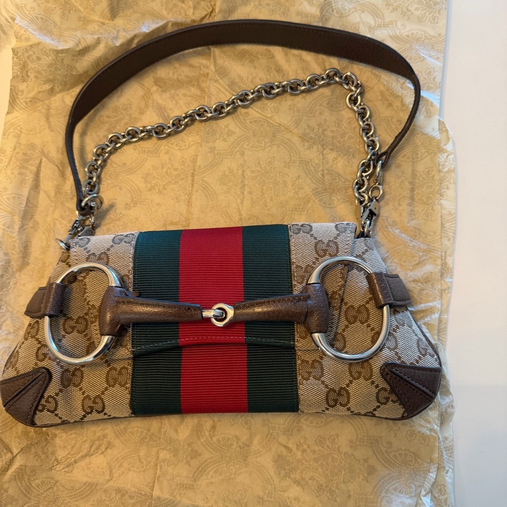 Gucci horsebit shoulder bag (box, dust cover for both bag and chain included)